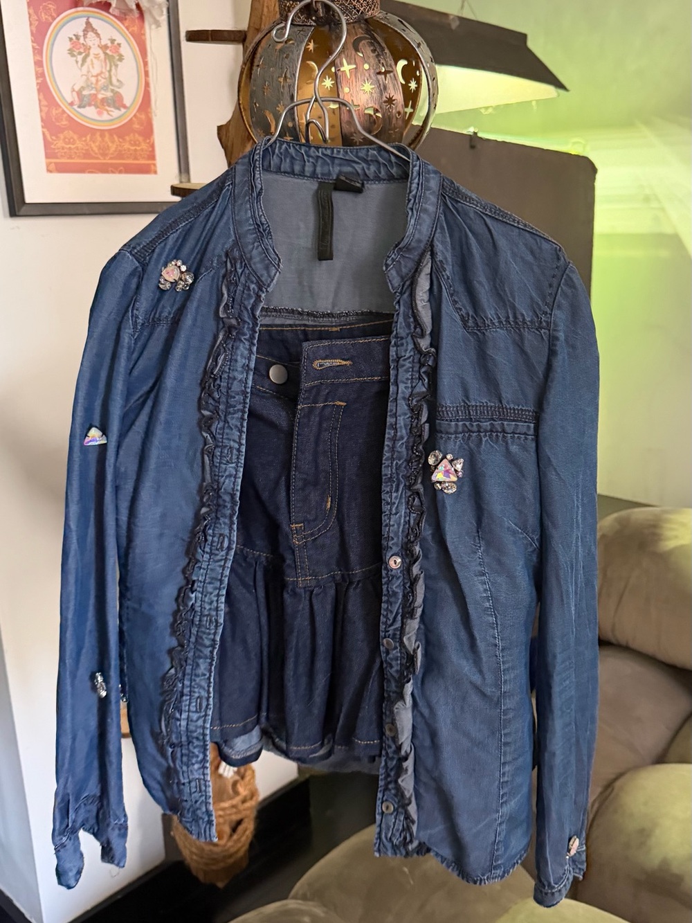 Sinq a Sept alike. Blue Ruffled Denim Jacket with Embellishments&skirt. Size 2